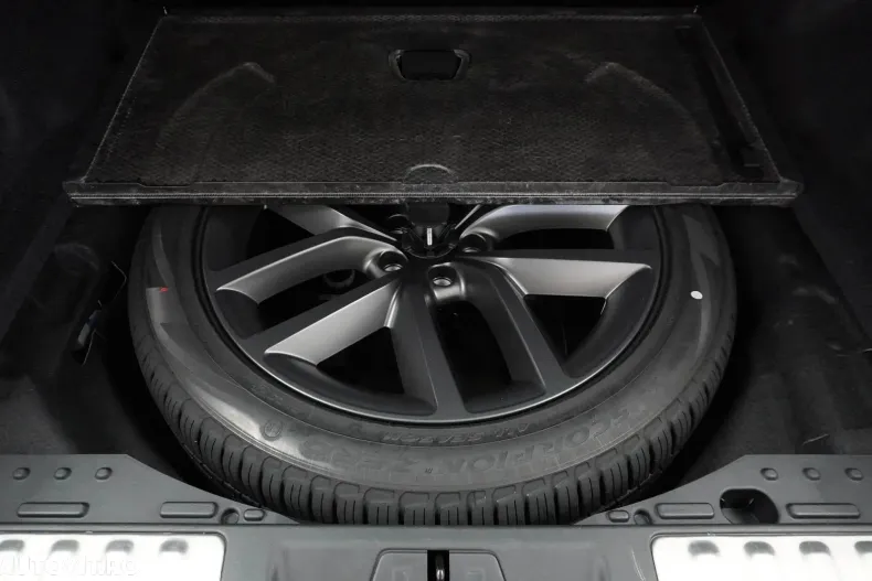 Land Rover Range Rover Sport din 2023 cu 56.686 km - oferta LAN171301 - foto 38