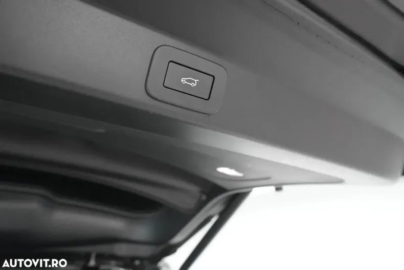 Land Rover Range Rover Sport din 2023 cu 56.686 km - oferta LAN171301 - foto 40