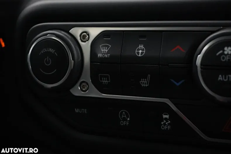 Jeep Wrangler din 2020 cu 53.769 km - oferta JEE171306 - foto 23