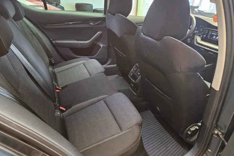 Skoda Octavia din 2021 cu 46.500 km - oferta SKO171308 - foto 13