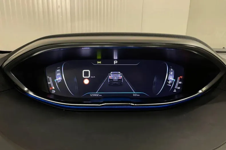 Peugeot 3008 din 2022 cu 123.902 km - oferta PEU171318 - foto 27