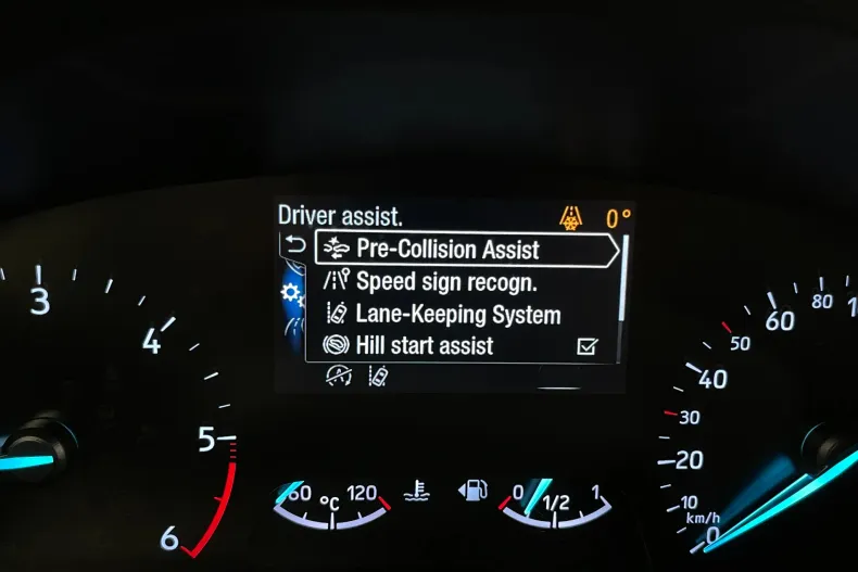 Ford Focus din 2020 cu 37.514 km - oferta FOR171320 - foto 18