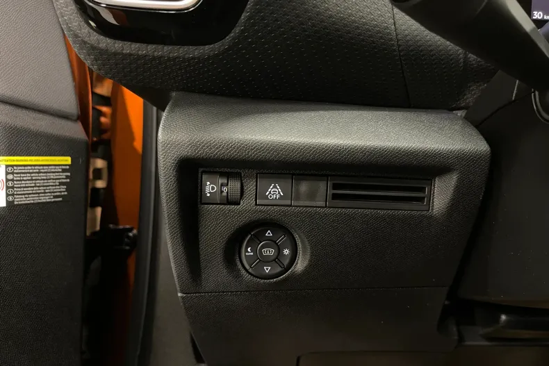 Citroën C4 din 2022 cu 111.284 km - oferta CIT171322 - foto 25