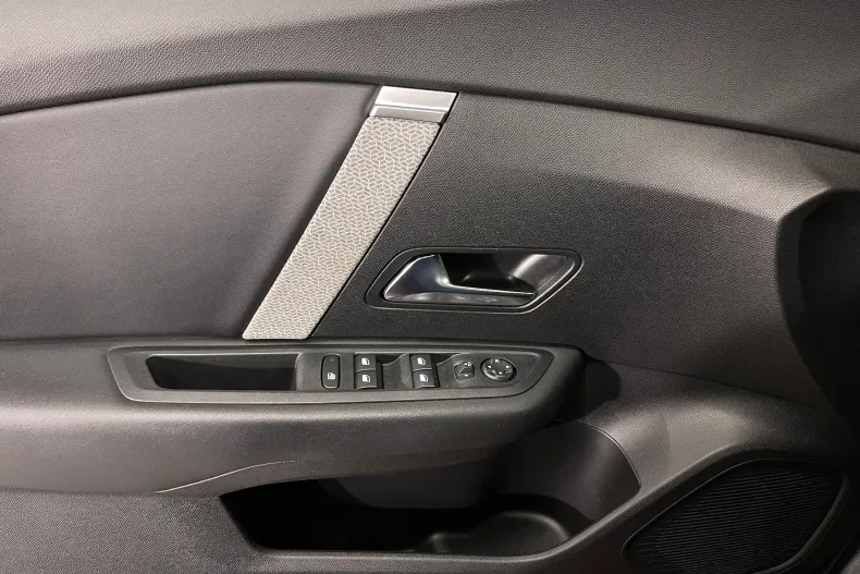 Citroën C4 din 2022 cu 111.284 km - oferta CIT171322 - foto 26