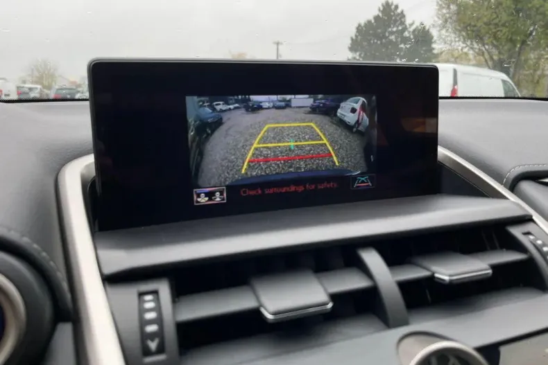 Lexus Seria NX din 2021 cu 130.365 km - oferta LEX171324 - foto 13