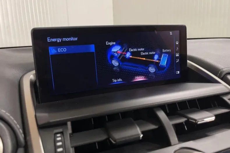 Lexus Seria NX din 2021 cu 130.365 km - oferta LEX171324 - foto 17