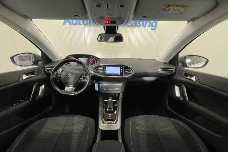 Peugeot 308 din 2020 cu 136.772 km - oferta PEU171325 - foto 7