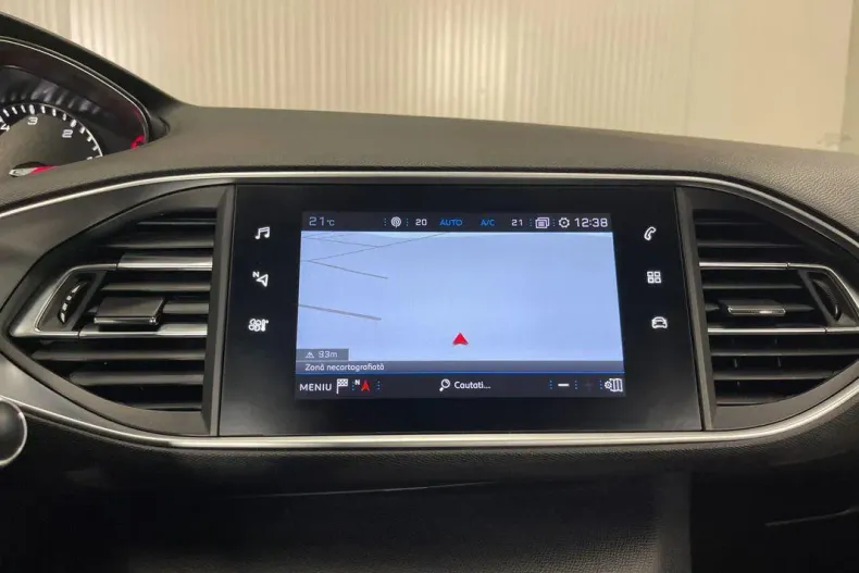 Peugeot 308 din 2020 cu 136.772 km - oferta PEU171325 - foto 14