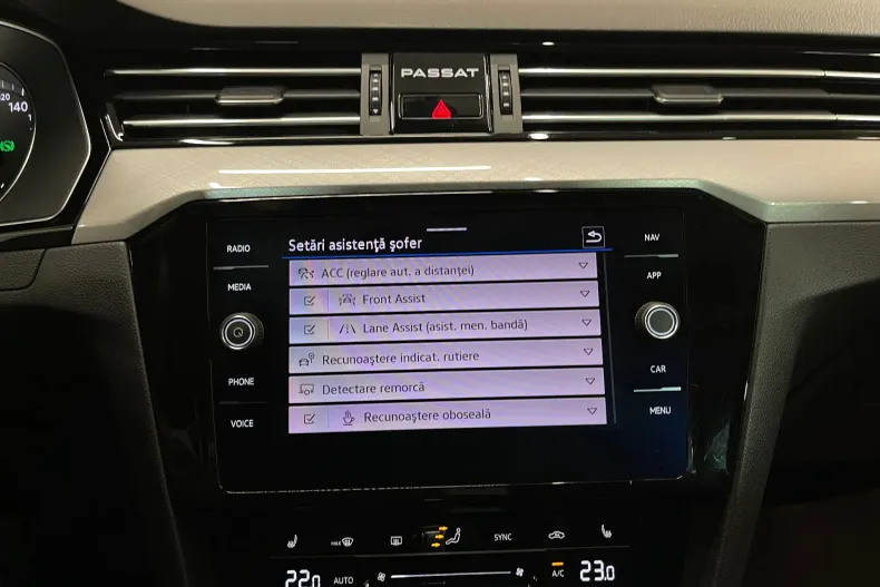 Volkswagen Passat din 2021 cu 50.260 km - oferta VOL171329 - foto 16