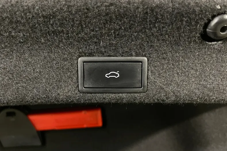 Volkswagen Passat din 2021 cu 50.260 km - oferta VOL171329 - foto 20