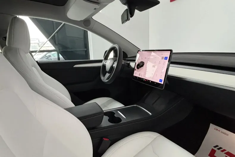 Tesla Model Y din 2024 cu 37.000 km - oferta TES171336 - foto 6
