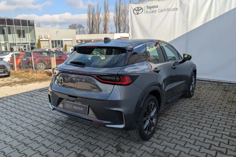 Lexus LBX din 2024 cu 850 km - oferta LEX171339 - foto 8