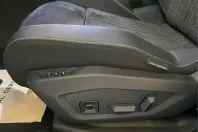 Peugeot 3008 din 2025 cu 3.900 km - oferta PEU171340 - foto 16