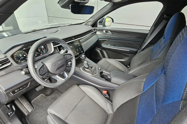 Lynk&Co 01 din 2023 cu 3.200 km - oferta LYN171344 - foto 10