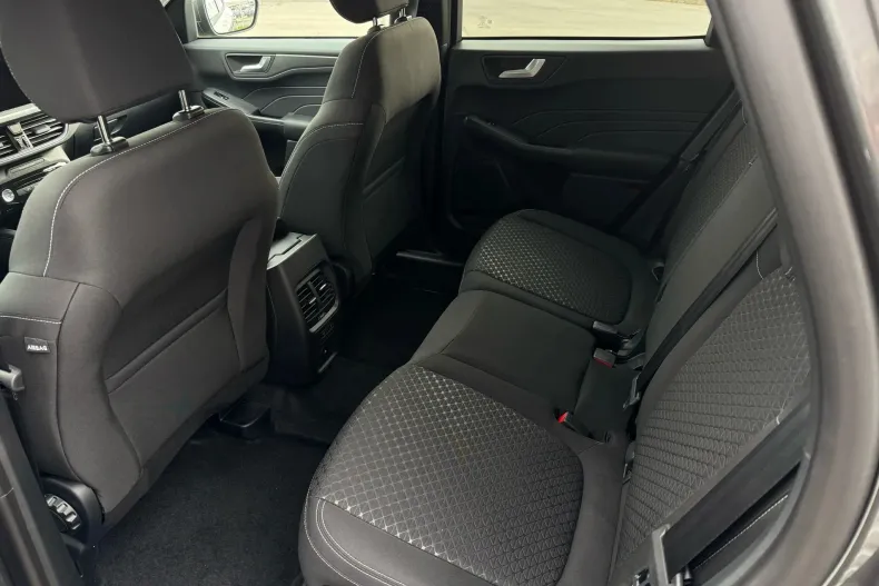 Ford Kuga din 2024 cu 2 km - oferta FOR171347 - foto 11