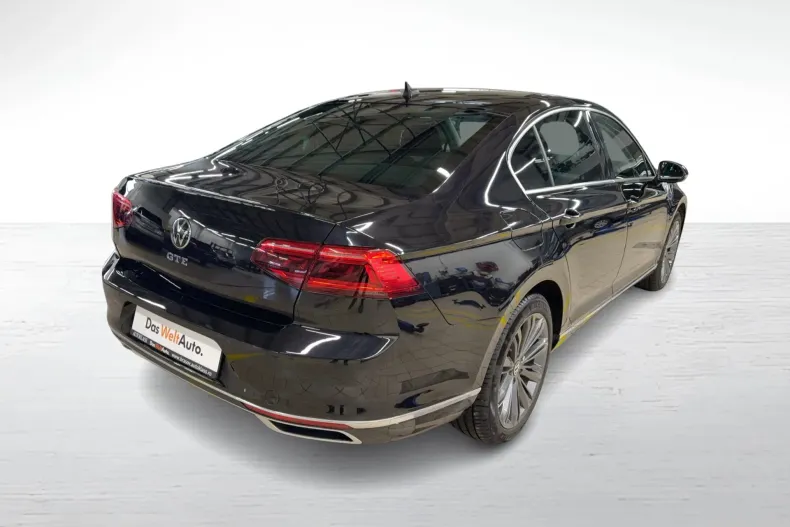 Volkswagen Passat din 2021 cu 69.596 km - oferta VOL171354 - foto 5