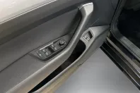 Volkswagen Passat din 2021 cu 69.596 km - oferta VOL171354 - foto 14