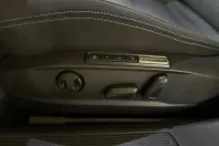 Volkswagen Passat din 2021 cu 69.596 km - oferta VOL171354 - foto 17