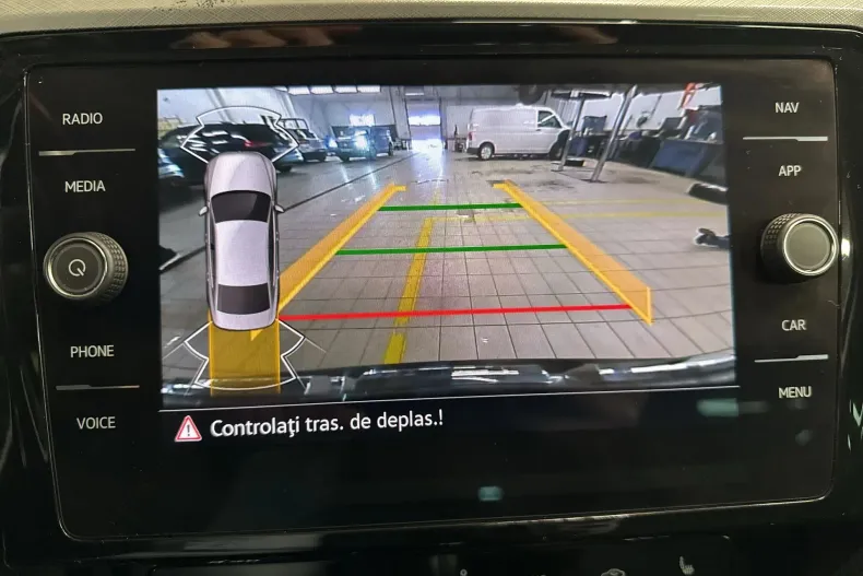 Volkswagen Passat din 2021 cu 69.596 km - oferta VOL171354 - foto 25