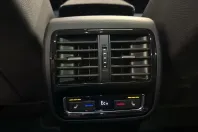 Volkswagen Passat din 2021 cu 69.596 km - oferta VOL171354 - foto 29