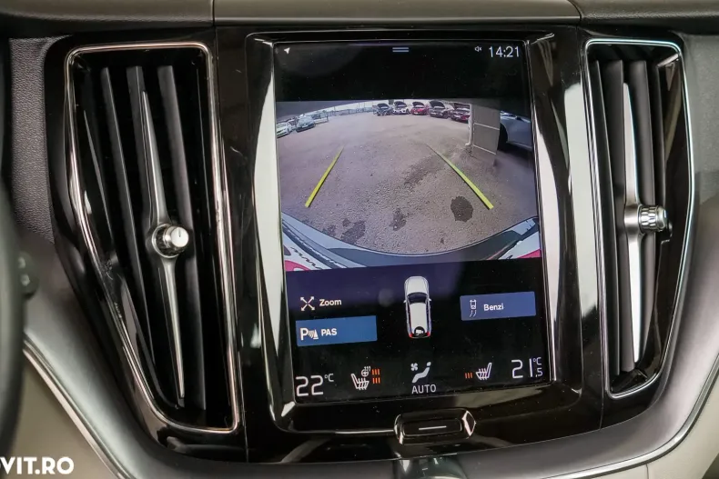 Volvo XC60 din 2020 cu 79.000 km - oferta VOL171355 - foto 14