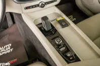 Volvo XC60 din 2020 cu 79.000 km - oferta VOL171355 - foto 17