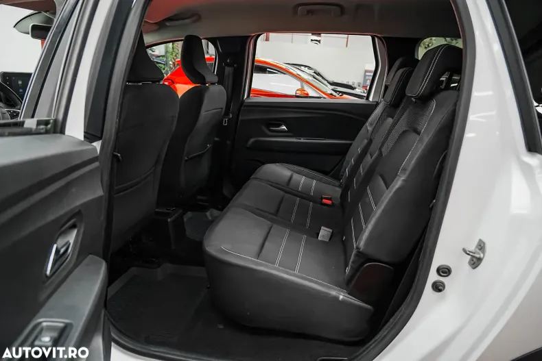 Dacia Jogger din 2022 cu 97.000 km - oferta DAC171362 - foto 6