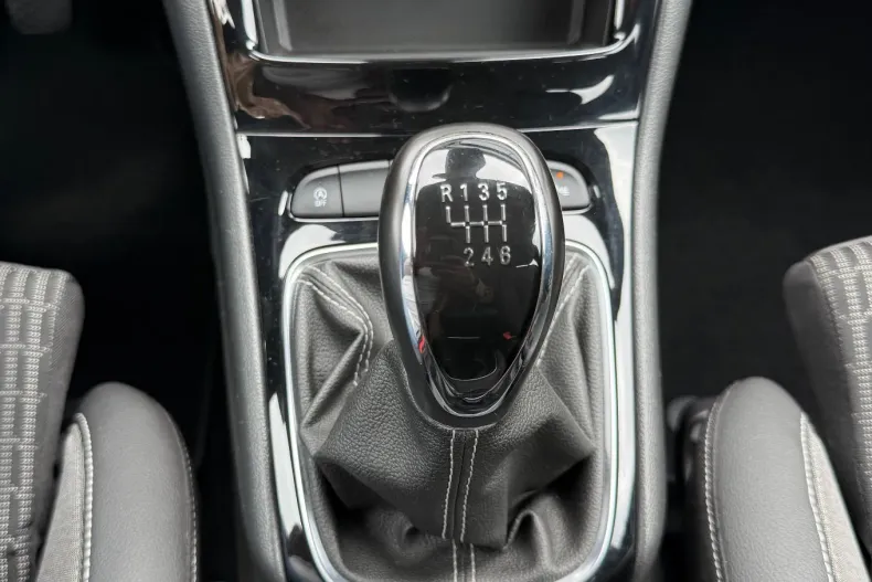 Opel Astra din 2020 cu 139.385 km - oferta OPE171363 - foto 21