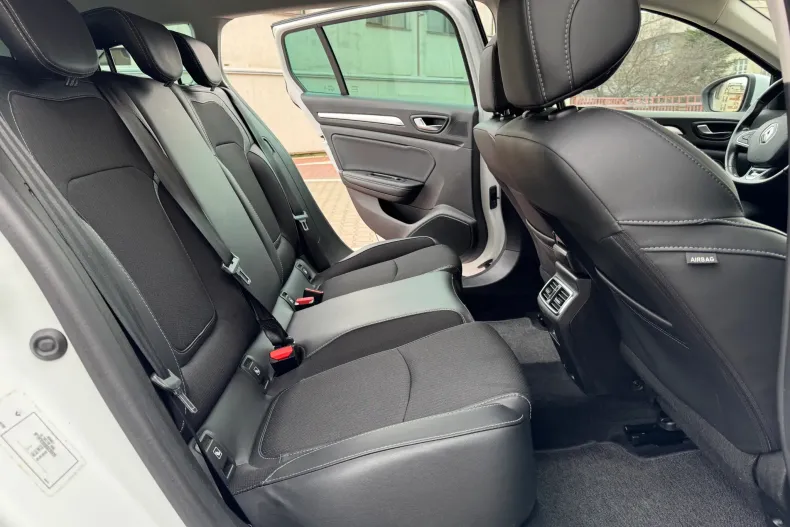 Renault Megane din 2020 cu 104.588 km - oferta REN171365 - foto 16