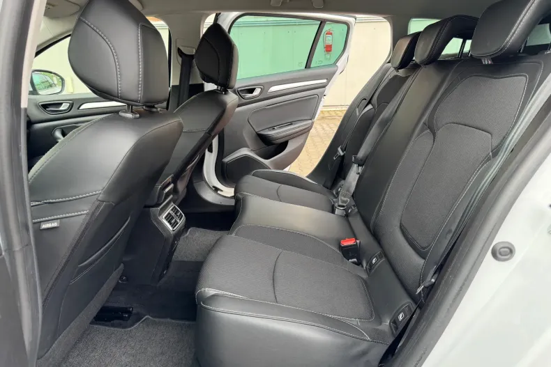 Renault Megane din 2020 cu 104.588 km - oferta REN171365 - foto 18