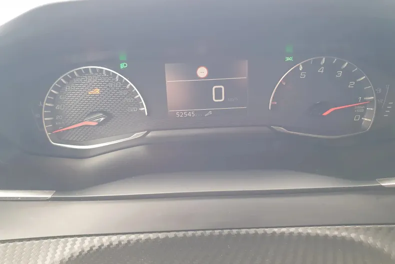 Peugeot 2008 din 2020 cu 50.000 km - oferta PEU171366 - foto 33