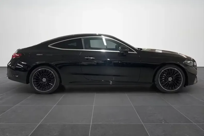 Mercedes-Benz CLE din 2025 cu 7.090 km - oferta MER171367 - foto 4