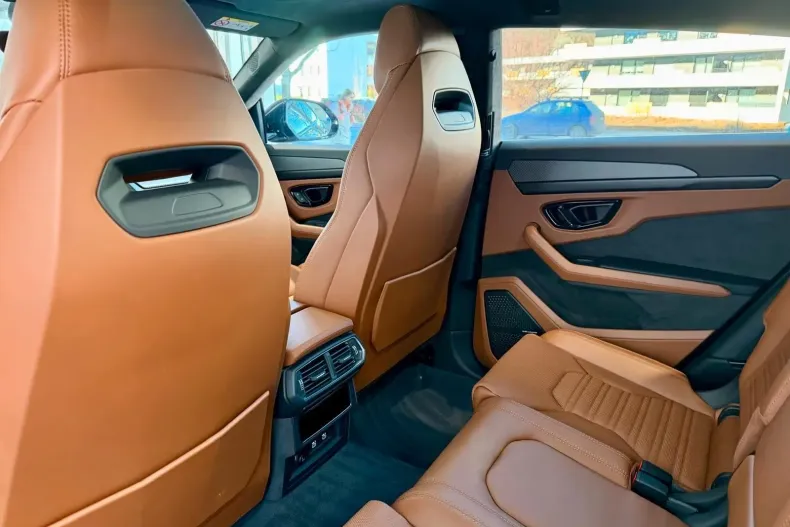 Lamborghini Urus din 2026 cu 10 km - oferta LAM171369 - foto 12