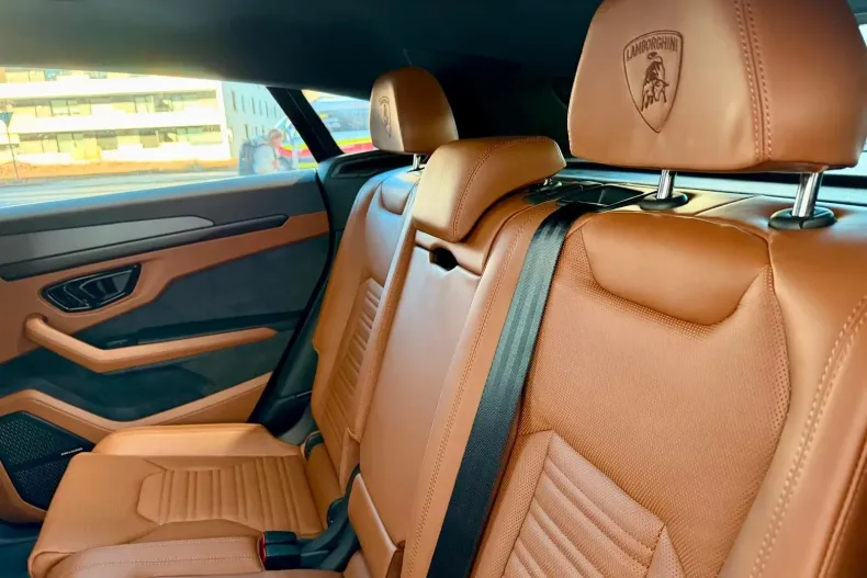 Lamborghini Urus din 2026 cu 10 km - oferta LAM171369 - foto 13