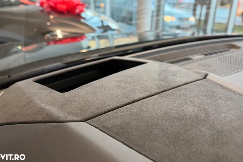 Lamborghini Urus din 2026 cu 10 km - oferta LAM171369 - foto 17