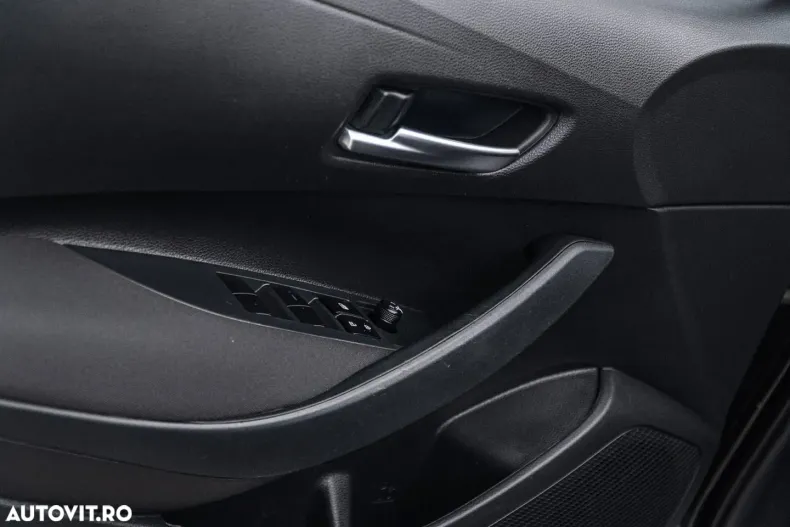 Toyota Corolla din 2022 cu 100.000 km - oferta TOY171373 - foto 32