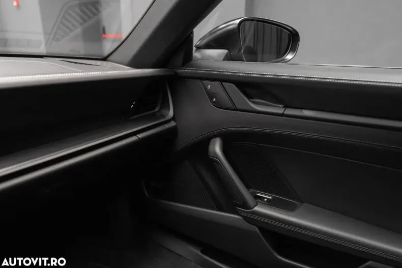 Porsche 911 din 2021 cu 10.000 km - oferta POR171381 - foto 12