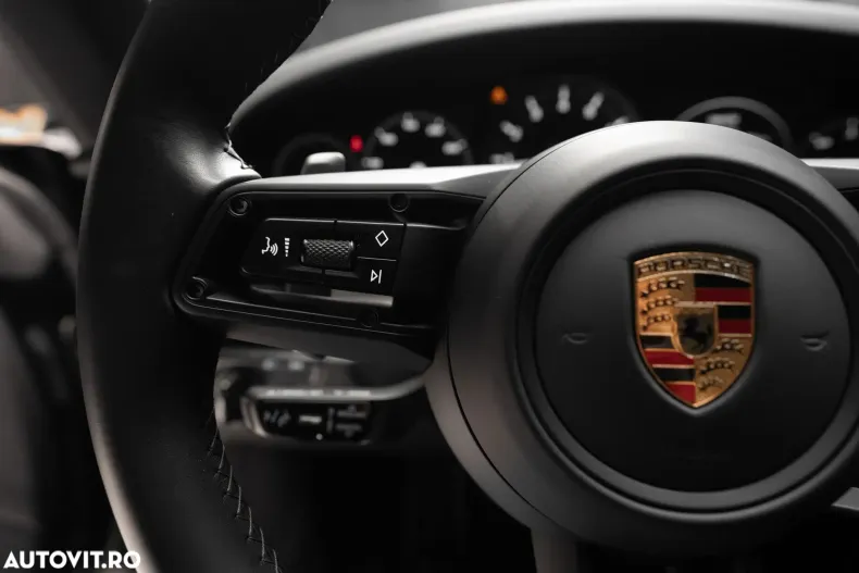Porsche 911 din 2021 cu 10.000 km - oferta POR171381 - foto 28