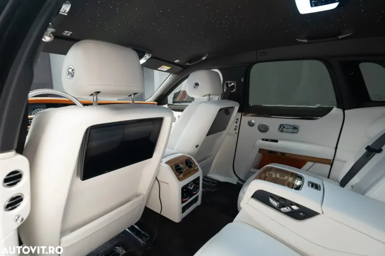 Rolls-Royce Ghost din 2022 cu 15.000 km - oferta ROL171382 - foto 39