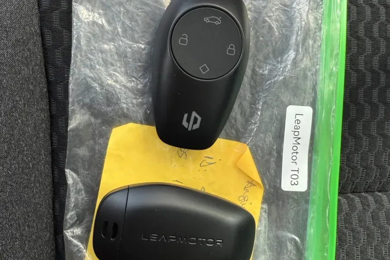 Leapmotor T03 din 2026 cu 1 km - oferta LEA171388 - foto 22