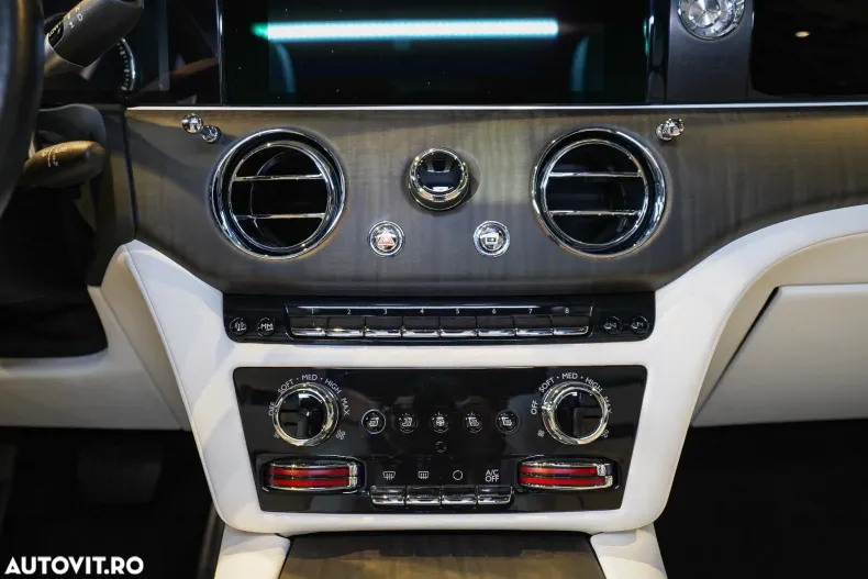 Rolls-Royce Ghost din 2022 cu 39.200 km - oferta ROL171397 - foto 30