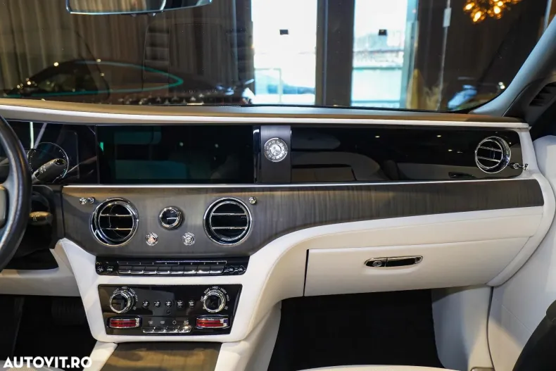 Rolls-Royce Ghost din 2022 cu 39.200 km - oferta ROL171397 - foto 33