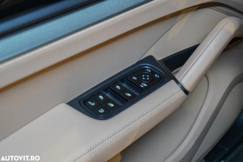 Porsche Cayenne Coupe din 2024 cu 10.800 km - oferta POR171398 - foto 26