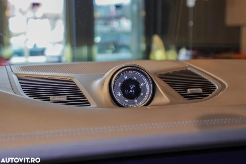 Porsche Cayenne Coupe din 2024 cu 10.800 km - oferta POR171398 - foto 28