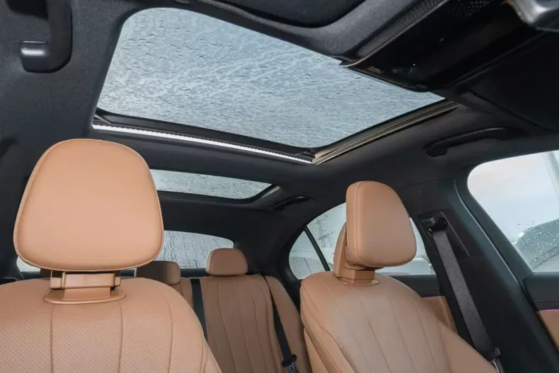 Mercedes-Benz E din 2024 cu 22.161 km - oferta MER171407 - foto 12