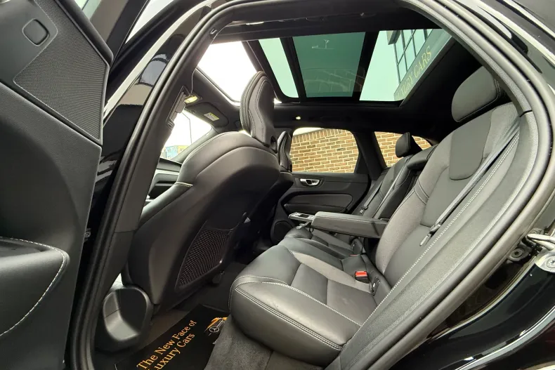 Volvo XC60 din 2023 cu 79.800 km - oferta VOL171410 - foto 24