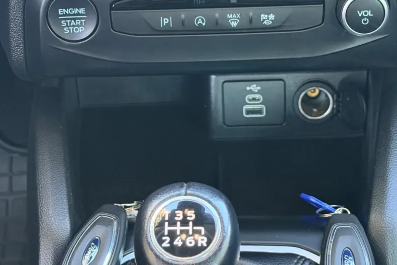 Ford Focus din 2022 cu 64.500 km - oferta FOR171411 - foto 23