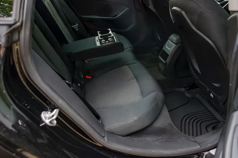 BMW Seria 2 din 2022 cu 122.580 km - oferta BMW171412 - foto 4