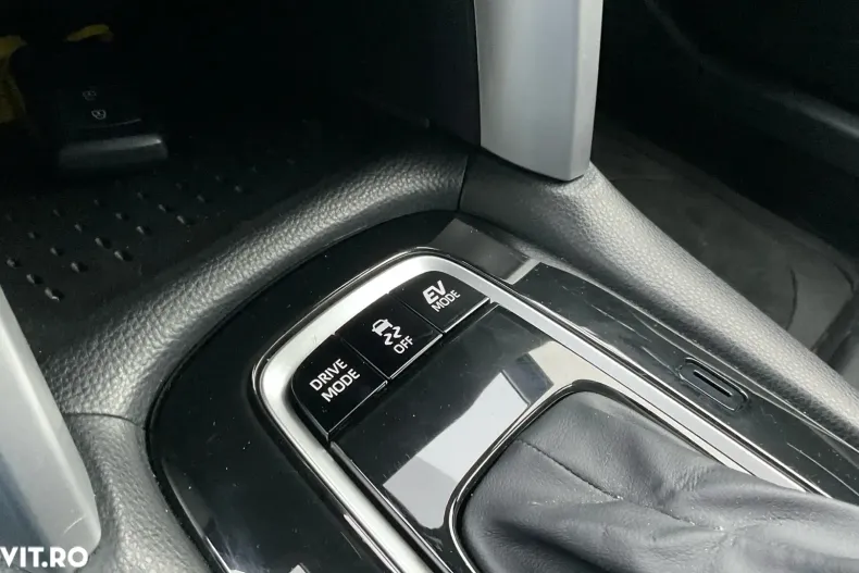 Toyota Corolla Cross din 2023 cu 7.830 km - oferta TOY171418 - foto 16