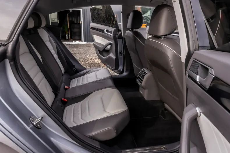 Volkswagen Arteon din 2022 cu 122.000 km - oferta VOL171429 - foto 6